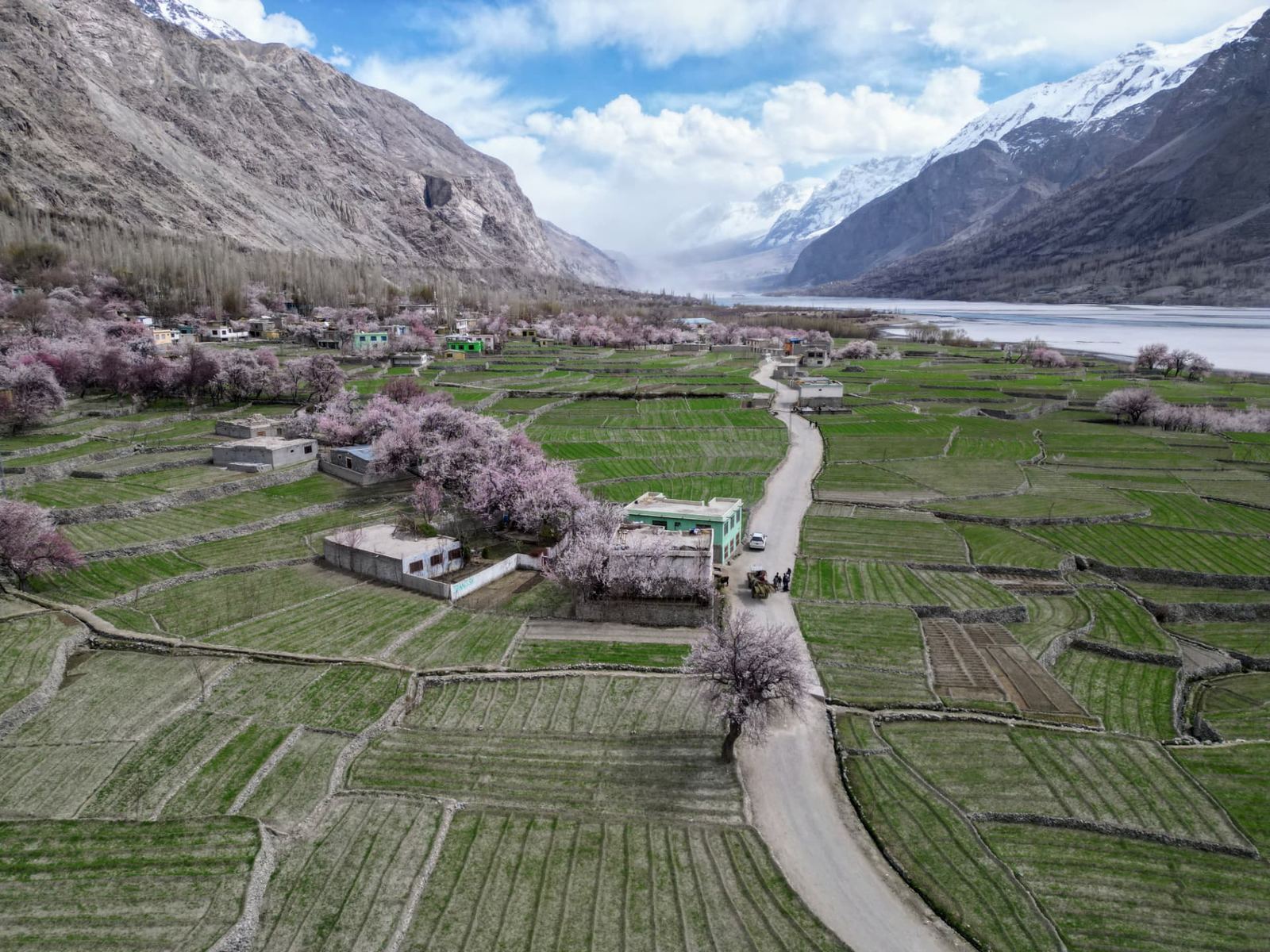 Baltistan Cultural Tour – The Mountains Call, Skardu Valley